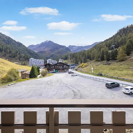 Dents-rousses D2 - 4 Pers - *